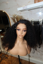 Charger l'image dans la galerie, BECKY